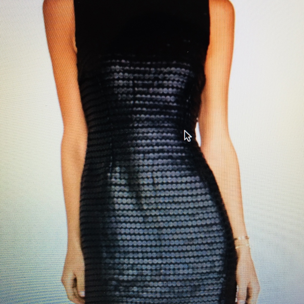 BB DAKOTA- Little Piece of Art Black Sheath Sz. 10